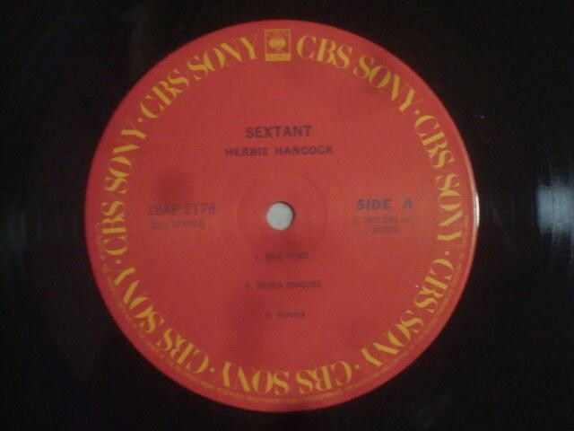 ZNX^giSEXTANTj / n[r[EnRbNiHERBIE HANCOCKj@ѕtLP ^gp  CD/DVD/rfI 
