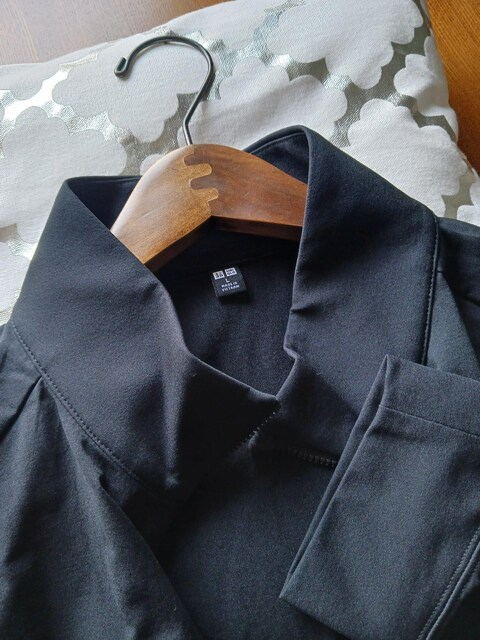 UNIQLO/AE^[WbvAbv̐ViubNAE^[