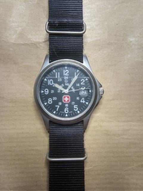 SWISS MILITARY@XCX~^[rviCxgƃX`[xgDakota SmithvP[X@   jANZT[/v 