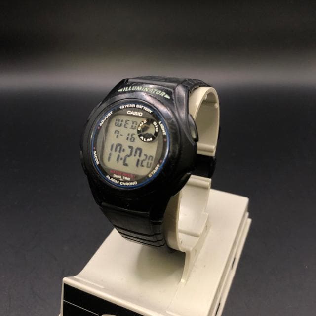  CASIO JVI fW^rv F-200   uh 