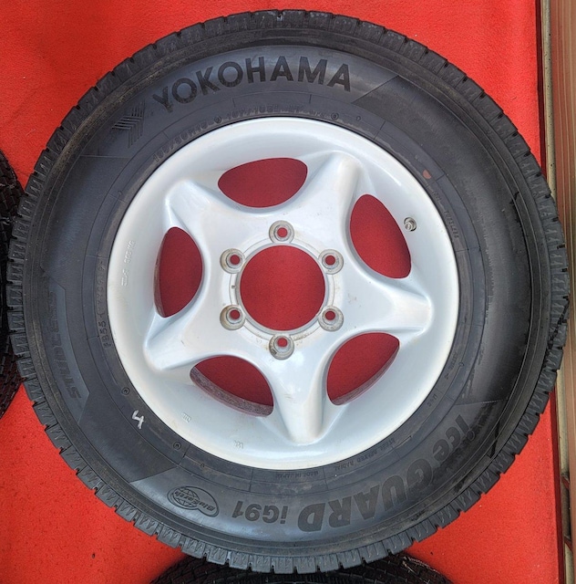A~zC[NR 595 15C` 6.5J +28 6H 139.7 YOKOHAMA iceGUARD iG91 4{Zb  /oCN