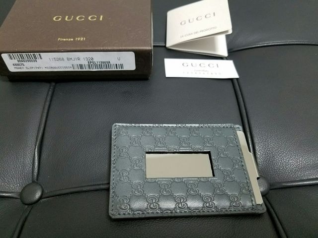 GUCCI}l[NbvP[X  uh 