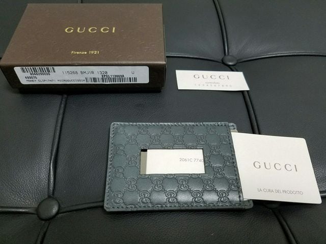 GUCCI}l[NbvP[X  uh 