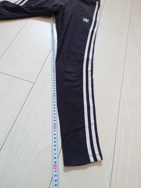 gp adidas AfB_X ԃpc ubN fB[XM