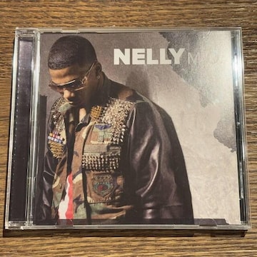 yNELLY (l[)zM.O.