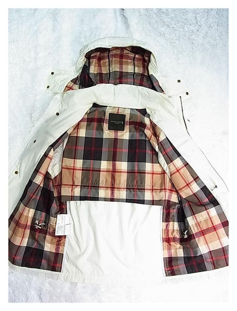 ǕiKgp^OtMACKINTOSH LONDON}bLgbV hYt[htxXgM  uh 