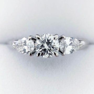WG[}L _Ch O Pt850 0.56ct 0.54ct 4.4g