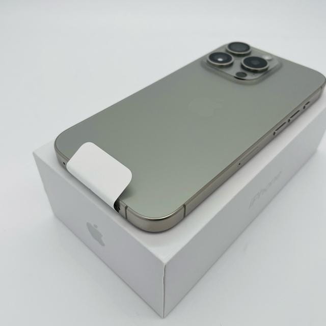 gp iPhone 15 Pro 256 GB SIMt[ {  Ɠd/AV 