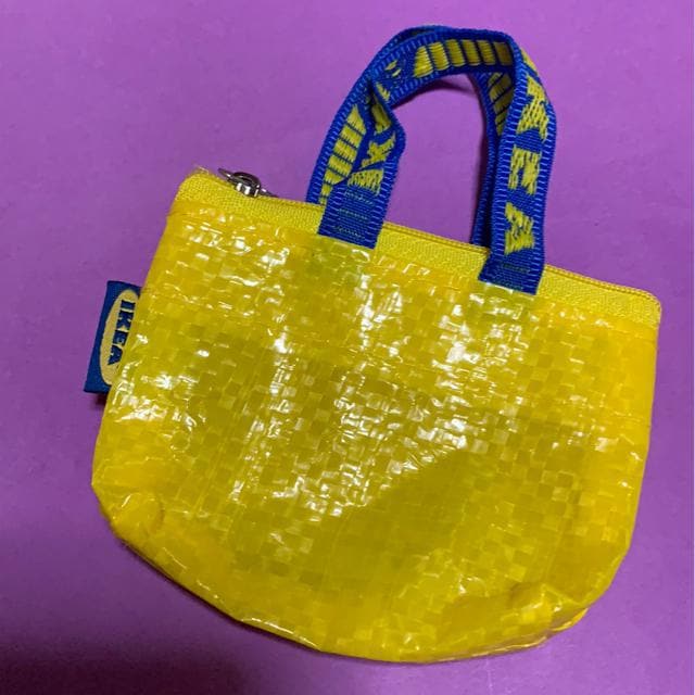 IKEȀȃobN@L[z_[ 