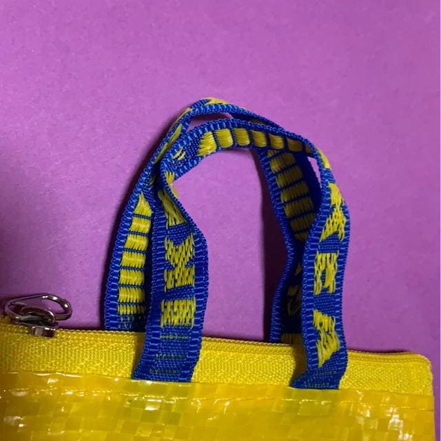 IKEȀȃobN@L[z_[