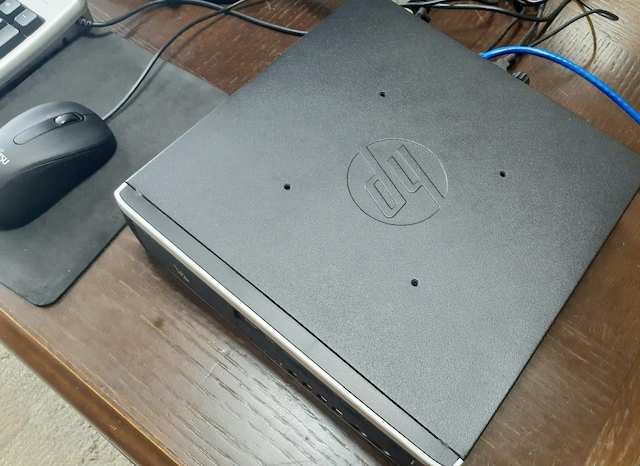 HP/Compaq 8300 Elite USDT  PC{/Ӌ@ 