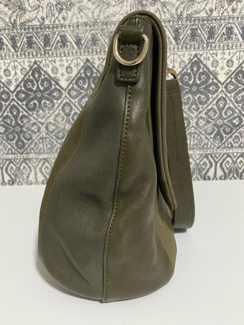 yizANYA HINDMARCH AjnCh}[` V_[obO  uh 