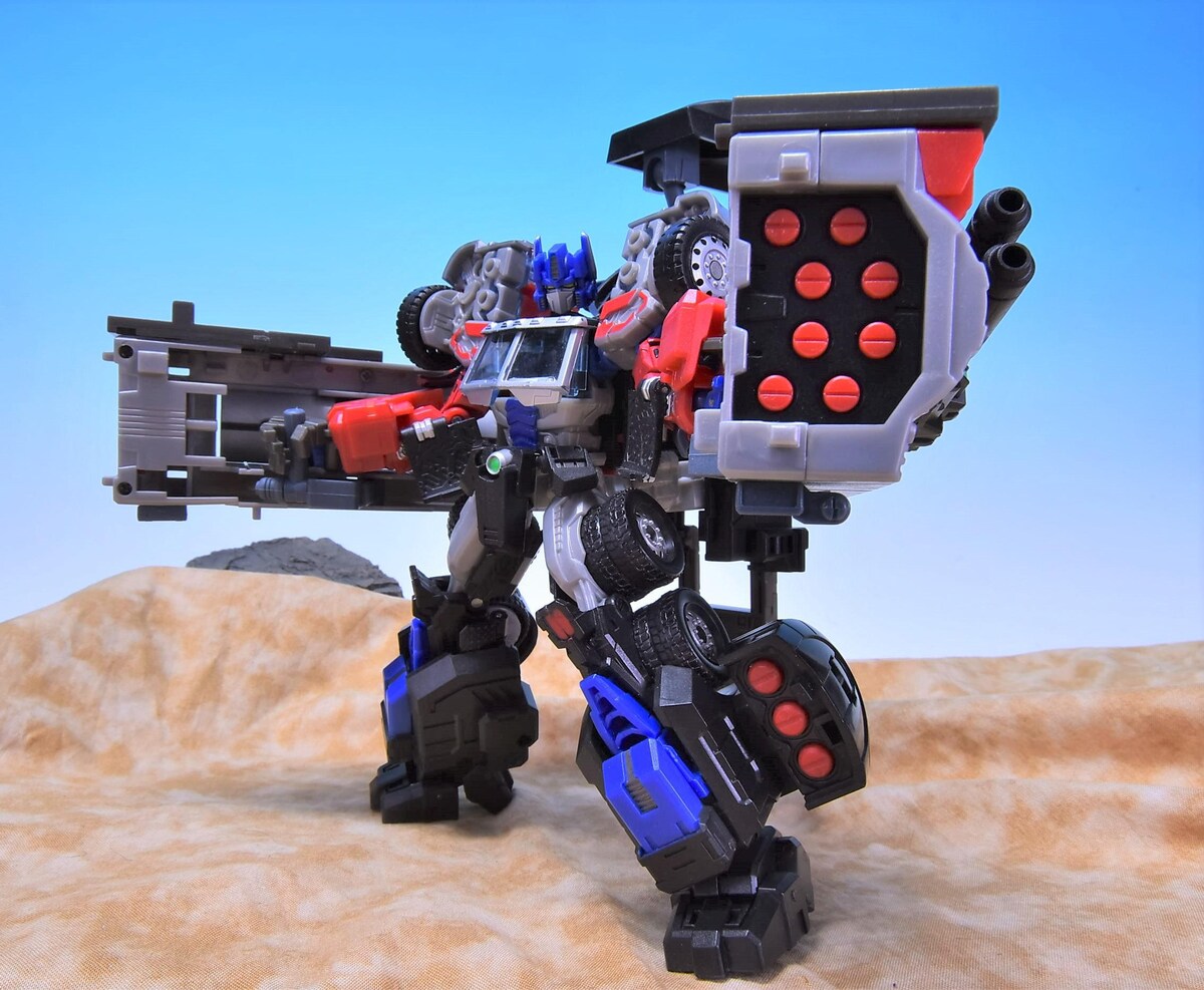 Takara Tomy - レーザーオプティマス + MAKETOYS バトルタンカー 非正規 バトルタンカー 非正規 レーザーオプティマス用 レビュー