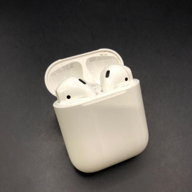  Apple Abv AirPods 2  Ɠd/AV 