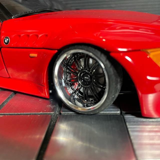 UTモデル 1/18 BMW Z3 ロードスター（カスタム仕様):模型