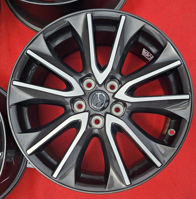 MAZDA }c_ CX-3  18C`7J+50 5H PCD114.3 nua:67mmzC[̂4{ZcgCX-3  /oCN