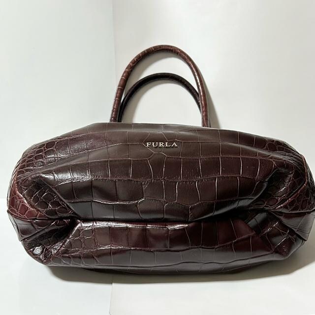 i FURLA t NR_C^U[ V_[obO {h[  uh 