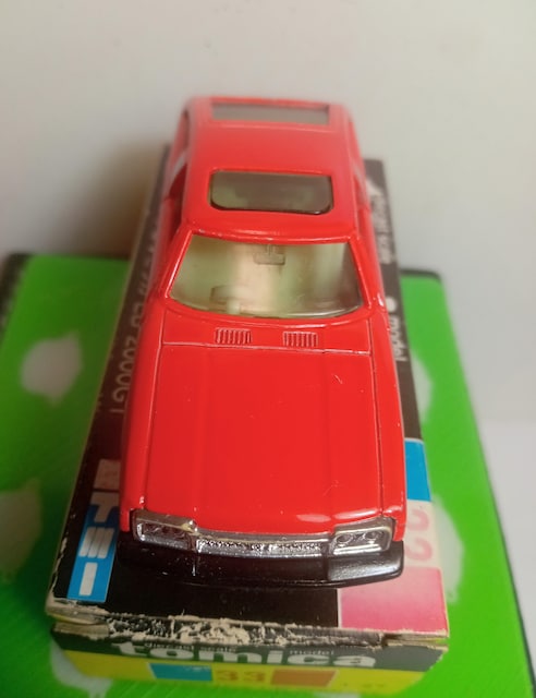 g~J1978{g^ZJLB2000GT  zr[ 