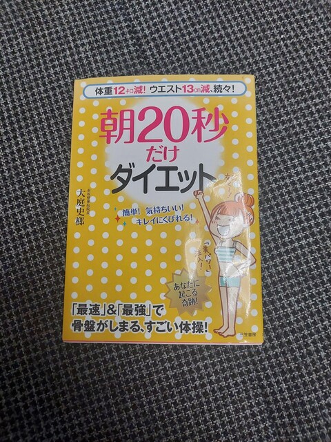 i݁20b_CGbg   {/G 