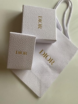 DiorRX mxeB񔄕iZbg@ҏ