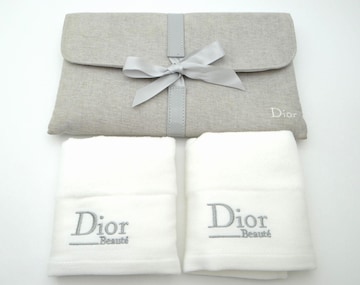 Christian Dior fBI[ |[`nh^I2Zbg mxeBViliyz
