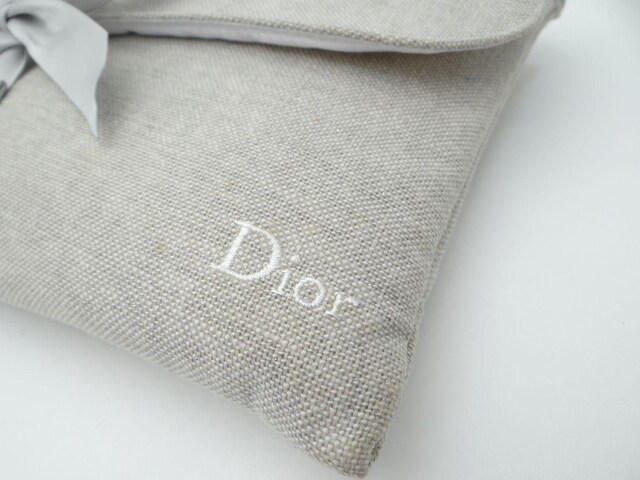 Christian Dior fBI[ |[`nh^I2Zbg mxeBViliyz  uh 