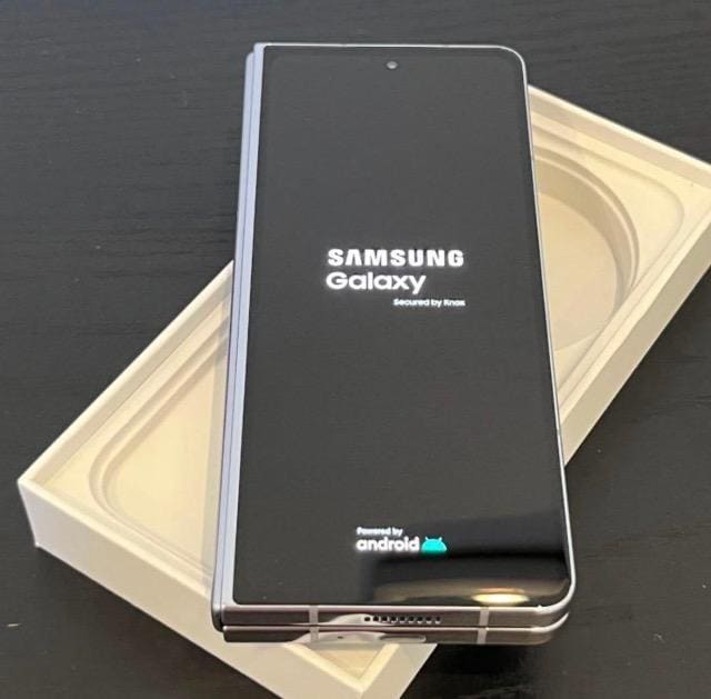 Vil Samsung Z Fold 5b256gbbSIMt[  Ɠd/AV 