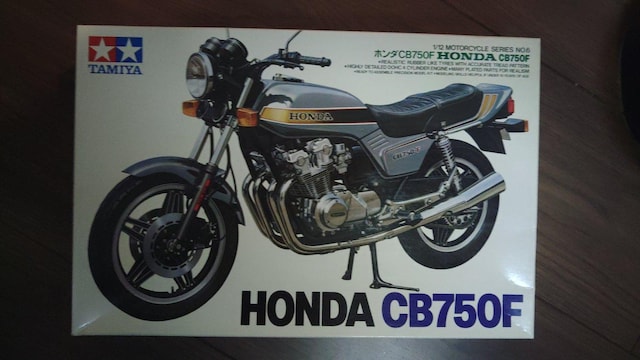 z_CB750   zr[ 