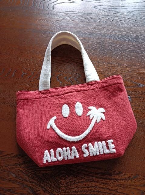HULALANIALOHA SMILEg[gobO~j 