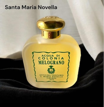 T^}AmFb  UN 100ml
