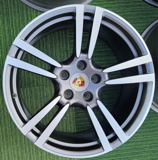 b |VF JCG ^[{  21C` 10J +50 PCD130@5@zC[̂4{Zbg PORSCHE  /oCN