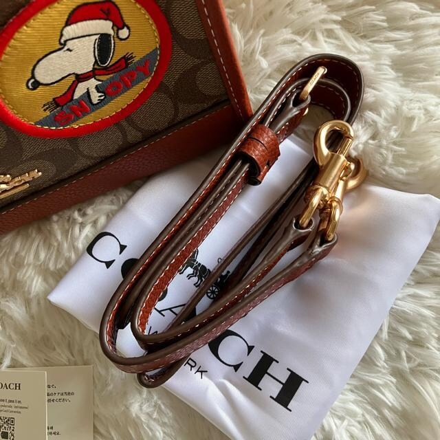 yCOACH X PEANUTSzfvV[g[g22 VOl`[ LoX AEgbg sAi  uh 