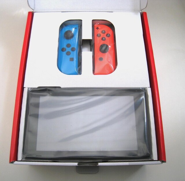 Nintendo Switch { 2024N Vigp 