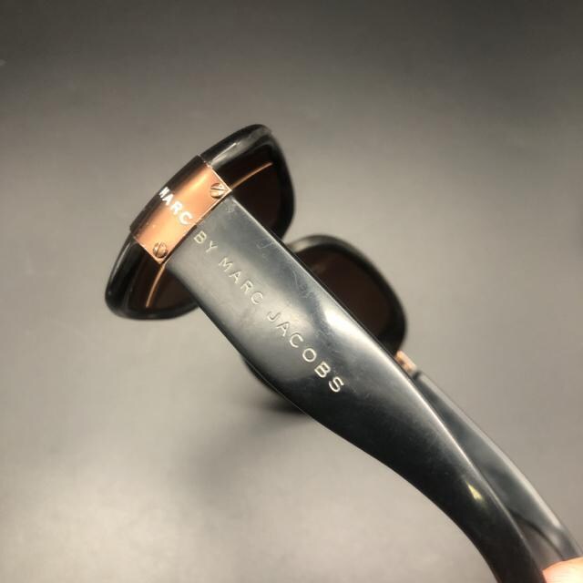  MARC BY MARC JACOBS TOX  uh 