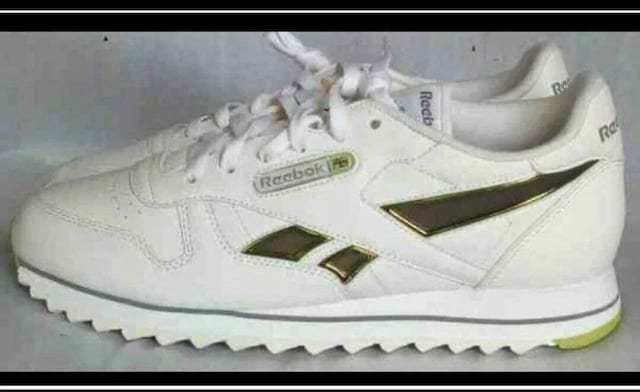[{bN NVbN zCgU[Xj[J[ 28.5cm reebok classic  uh 