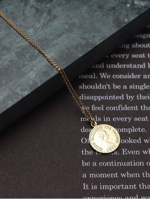 lC GUxXRClbNX CG[S[h 18k gpnecklace 1971 \ 