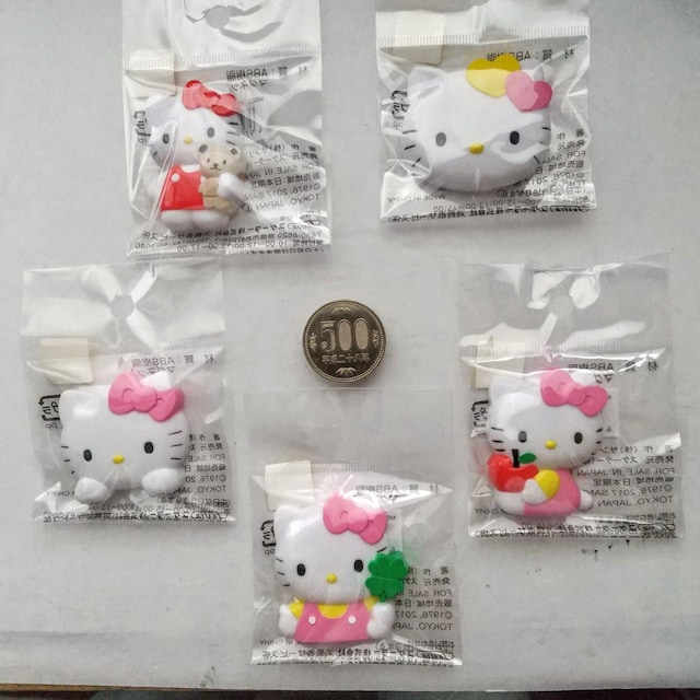 XP[^[@TI@n[LeB@HELLO KITTY@}OlbgTރZbg@傫{ɂTOO~ʂƎʂ܂   