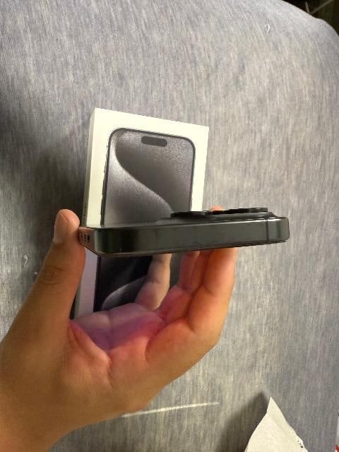 iPhone15pro 256GB ubN`^jE