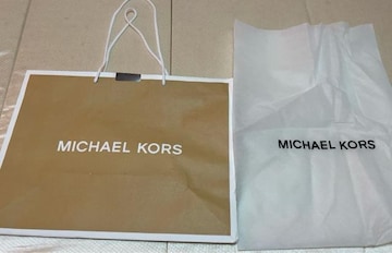 MICHAEL KORSVbv܂Q