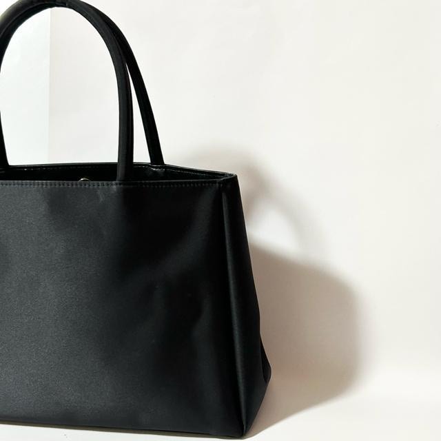 i GIVENCHY WoVB iC nhobO g[gobO fB[X Y  uh 