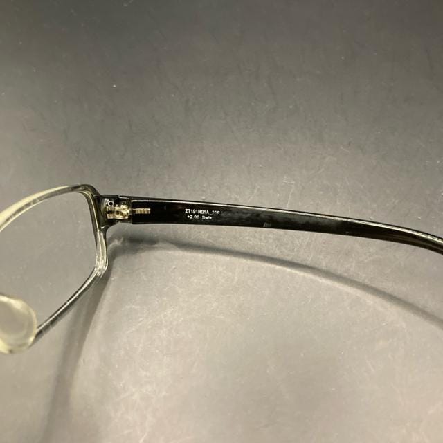  Zoff ]t Reading Glasses Vዾ +2.00  jt@bV 