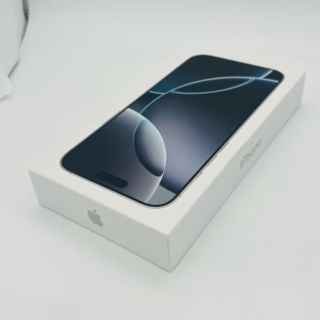 J@iPhone 16 Pro Max 256 GB SIMt[@{  Ɠd/AV 