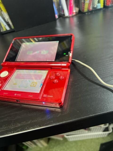 CV Nintendo 3DS  {  ^bNbh