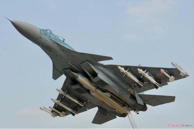 ~jx[X1/48Su-27K V[tJ[ w/Kh-41 XL[g  zr[ 