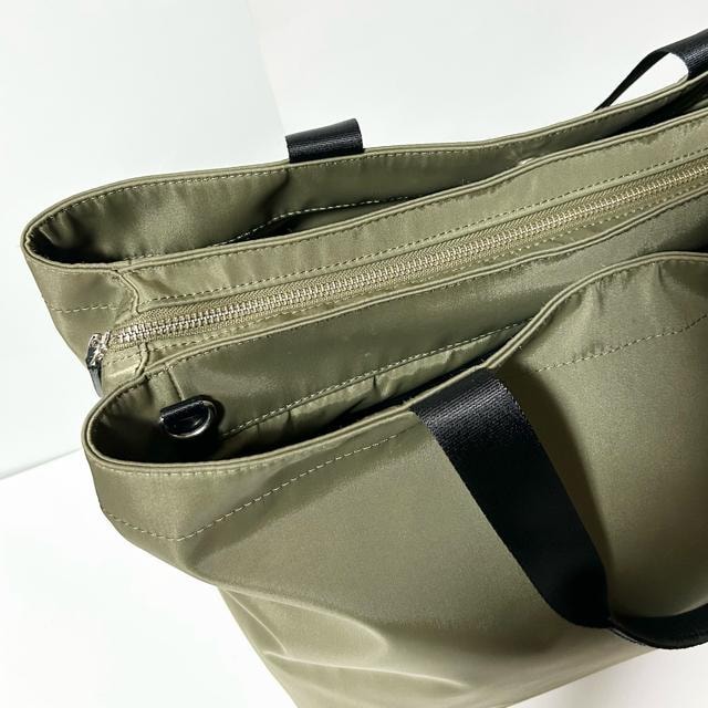 i JIL SANDER WT_[ iC g[g V_[obO  uh 