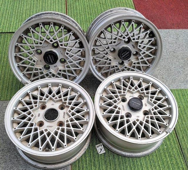   JILBA RACING Wo[VO bV zC[ 13C` 5.5J +35 4H 114.3@  /oCN