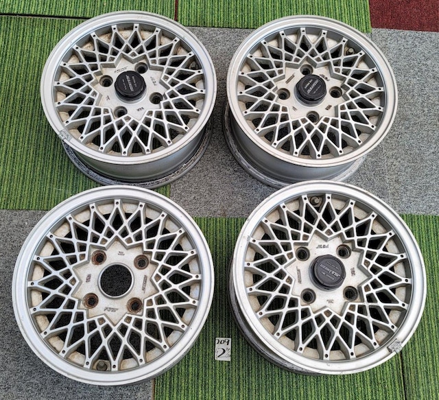   JILBA RACING Wo[VO bV zC[ 13C` 5.5J +35 4H 114.3@  /oCN