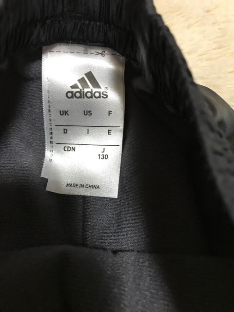 adidas t[XfރEBhu[J[㉺140&130  uh 