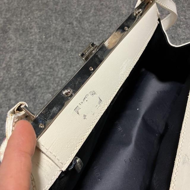 y1~X^[gzyFURLA / tz fj / nhobO  uh 