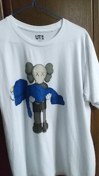 KAWS~UNIQLOR{TVc